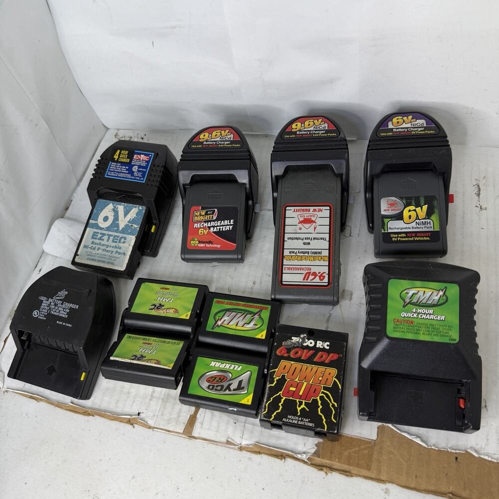 Tyco RC TMH FlexPak And Others 7 X Battery Packs 6 X Chargers Untested